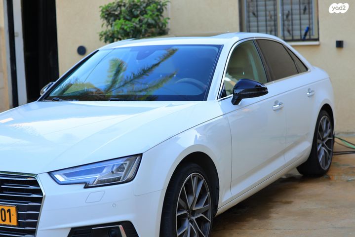 מודעת רכב אאודי A4