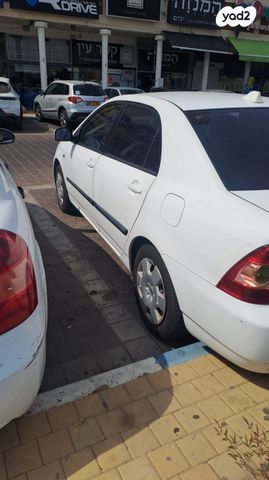 טויוטה קורולה