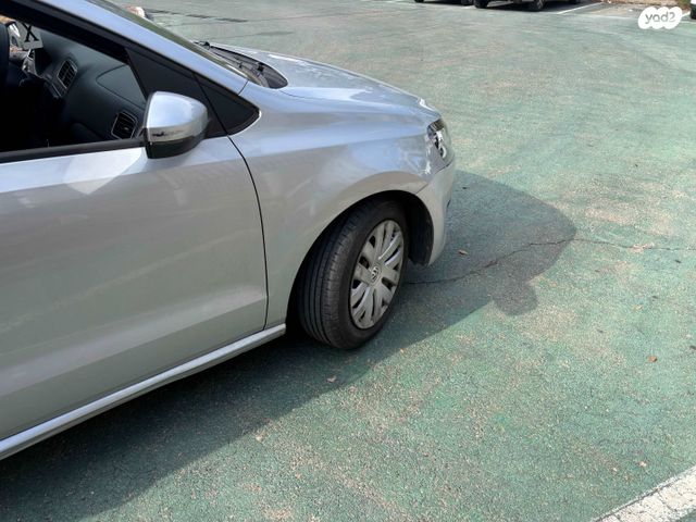 פולקסווגן פולו 