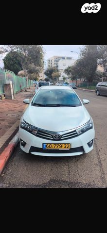 טויוטה קורולה