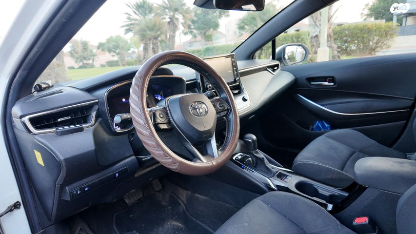 טויוטה קורולה