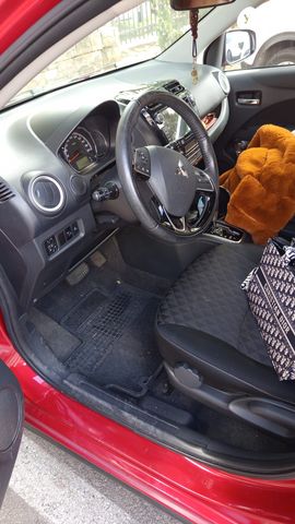 מיצובישי ספייס סטאר