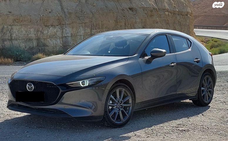 מאזדה 3