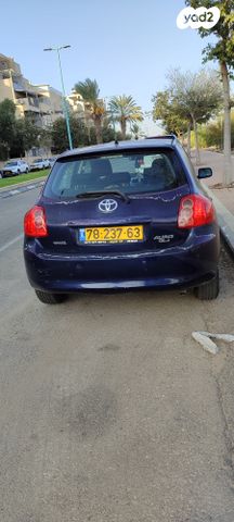 טויוטה אוריס