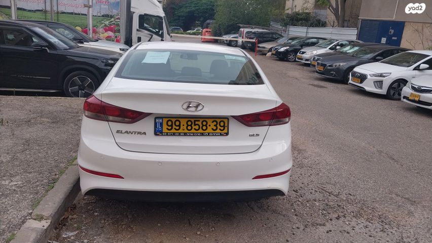 יונדאי אלנטרה