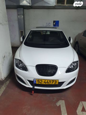 מודעת רכב סיאט לאון