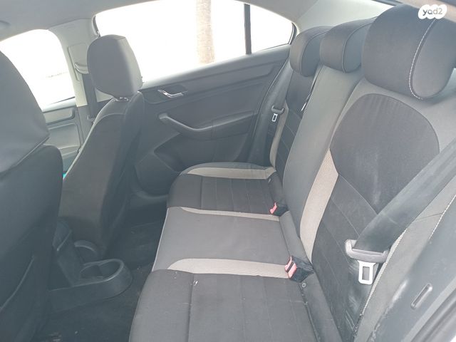 סקודה ראפיד