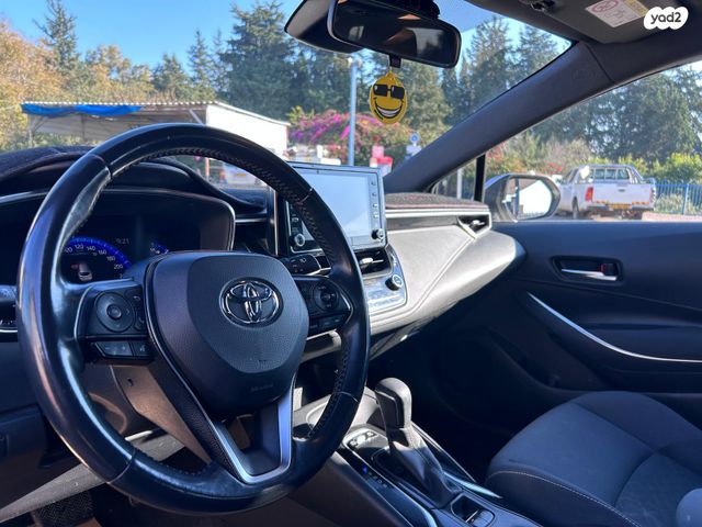 טויוטה קורולה