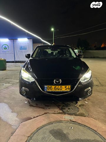 מודעת רכב מאזדה 3