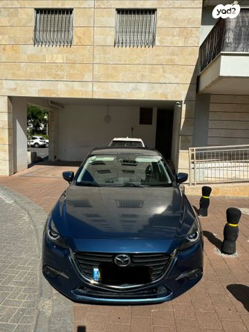 מאזדה 3