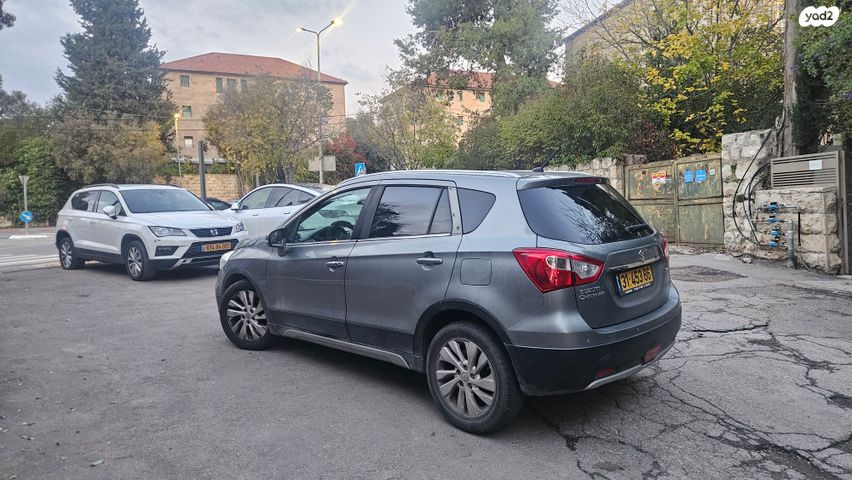 סוזוקי קרוסאובר