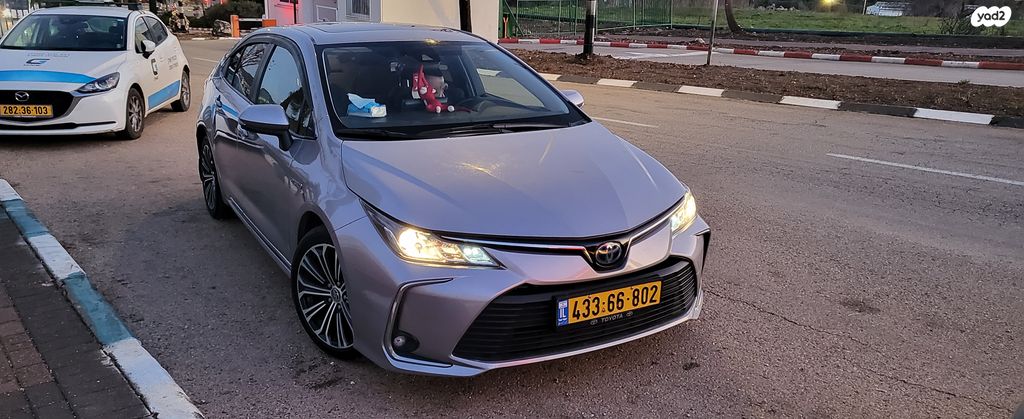 מודעת רכב טויוטה קורולה