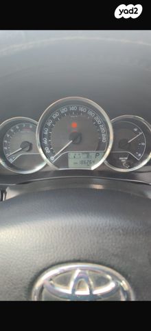 טויוטה קורולה