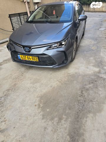 טויוטה קורולה