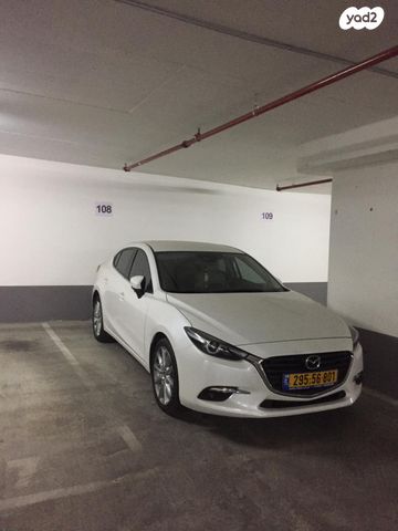מודעת רכב מאזדה 3