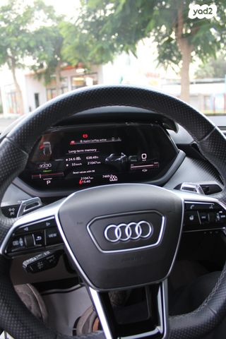 אאודי E-tron GT