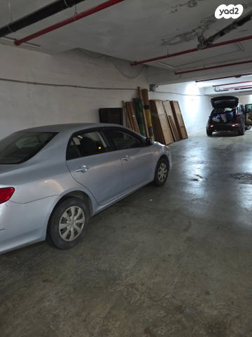 מודעת רכב טויוטה קורולה