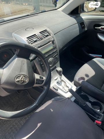 מודעת רכב טויוטה קורולה