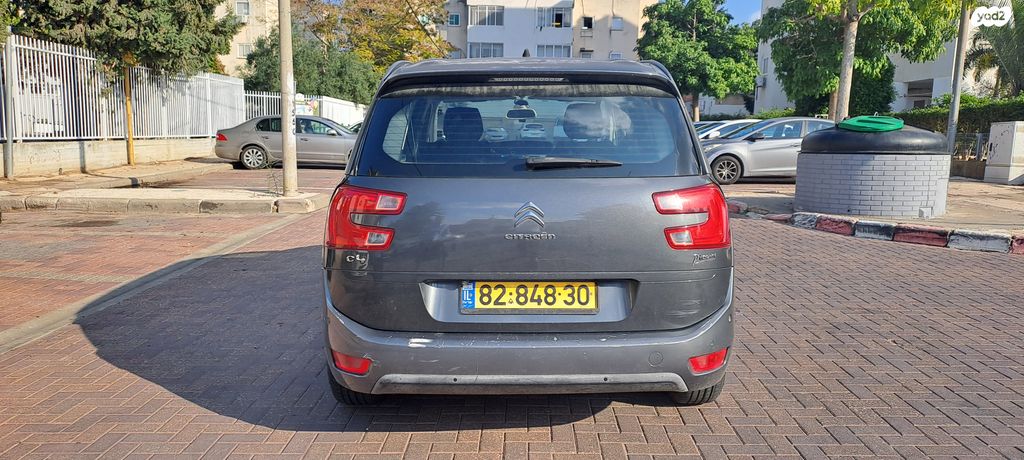 מודעת רכב סיטרואן C4 פיקאסו