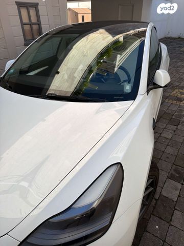 טסלה מודל 3