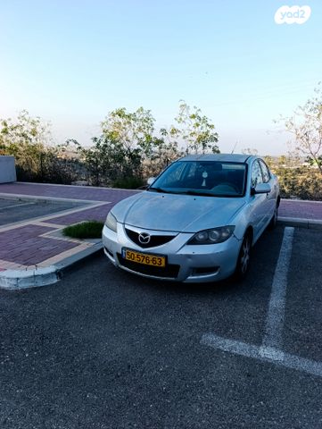מאזדה 3