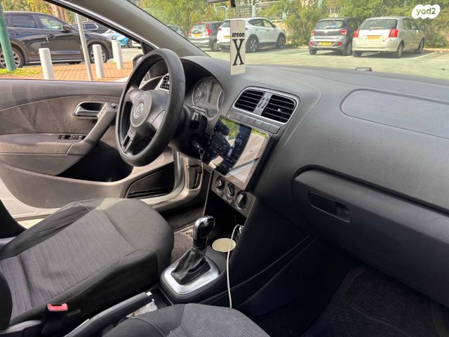 פולקסווגן פולו 