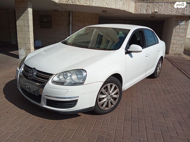 מודעת רכב פולקסווגן ג'טה 