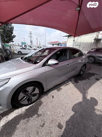 יונדאי איוניק