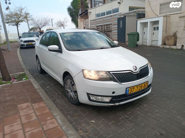 סקודה ראפיד