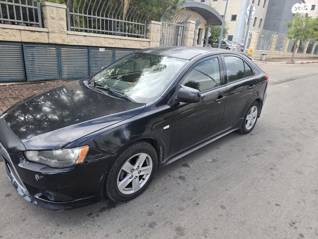 מיצובישי לנסר