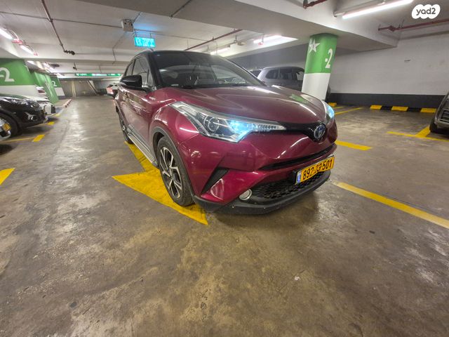 טויוטה C-HR
