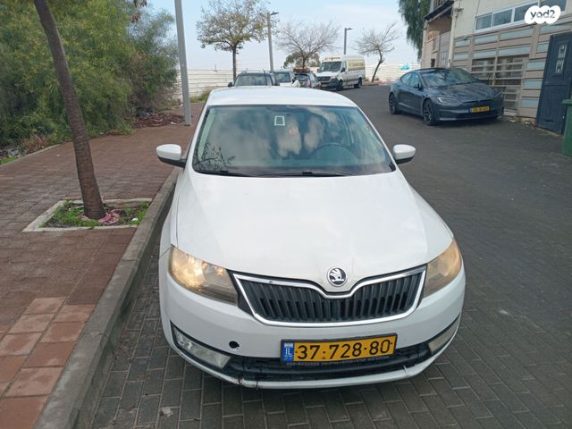 סקודה ראפיד