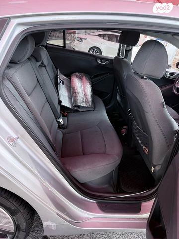 יונדאי איוניק