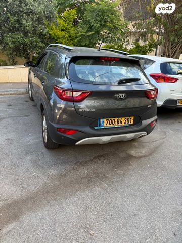 מודעת רכב קיה סטוניק
