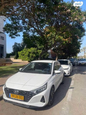 יונדאי i20