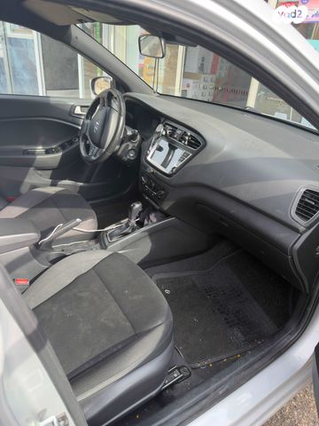 מודעת רכב יונדאי i20