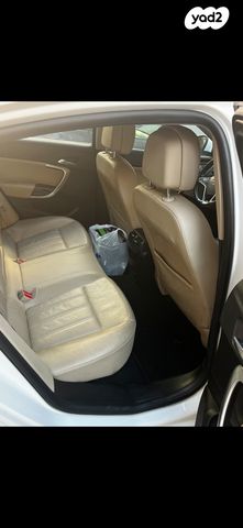 אופל אינסיגניה