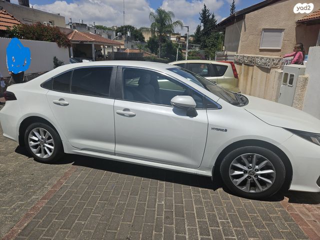 מודעת רכב טויוטה קורולה