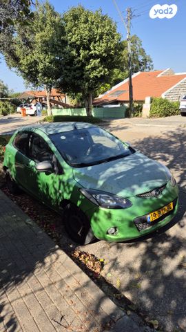 מודעת רכב מאזדה 2