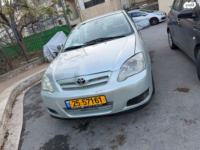 טויוטה קורולה