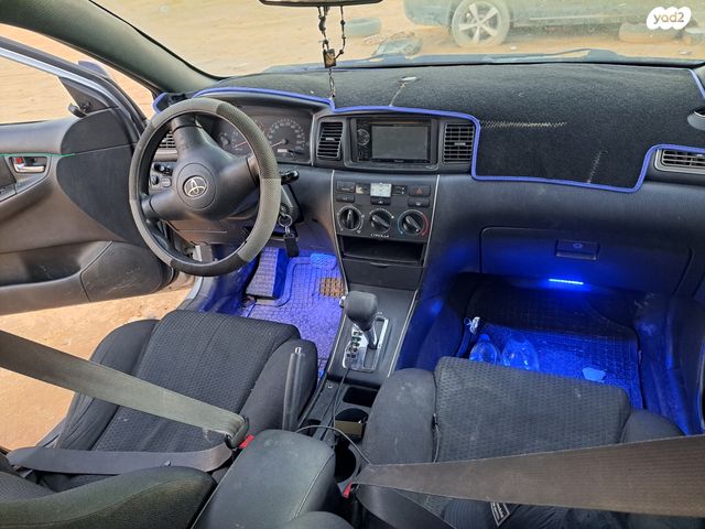 טויוטה קורולה