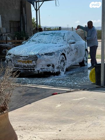 מודעת רכב אאודי A4