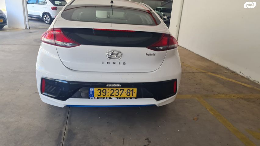 יונדאי איוניק