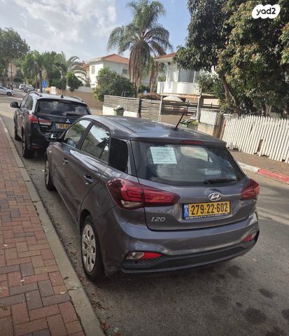 מודעת רכב יונדאי i20