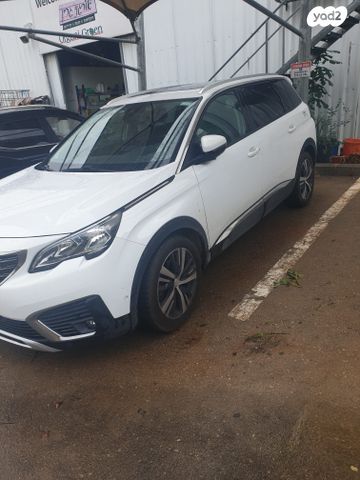 מודעת רכב פיג'ו 5008