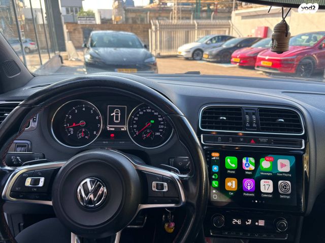 פולקסווגן פולו 