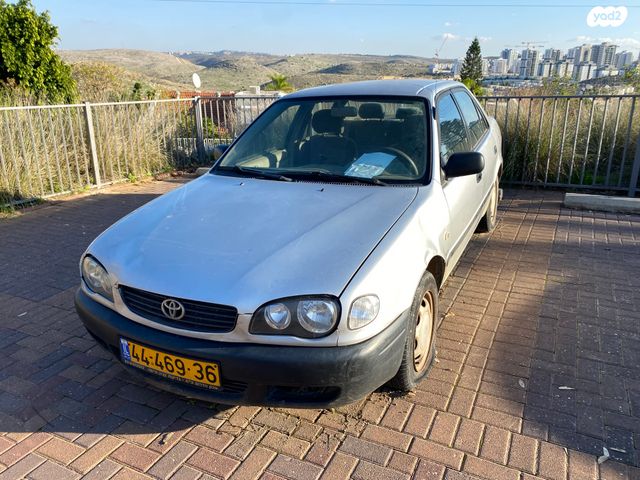 טויוטה קורולה