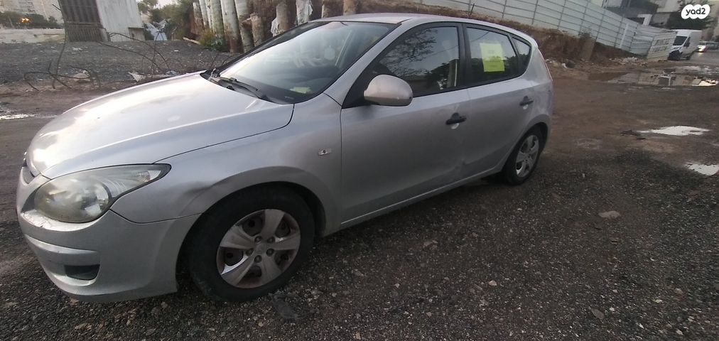 יונדאי i30