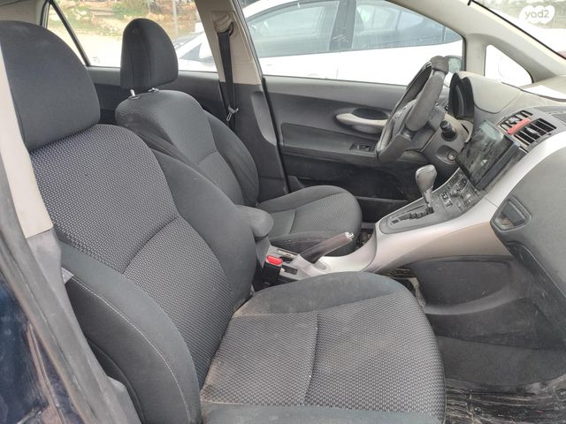 טויוטה אוריס