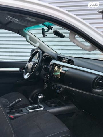 טויוטה היילקס